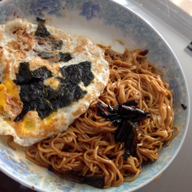 葱油拌面Spring Onion Noodles