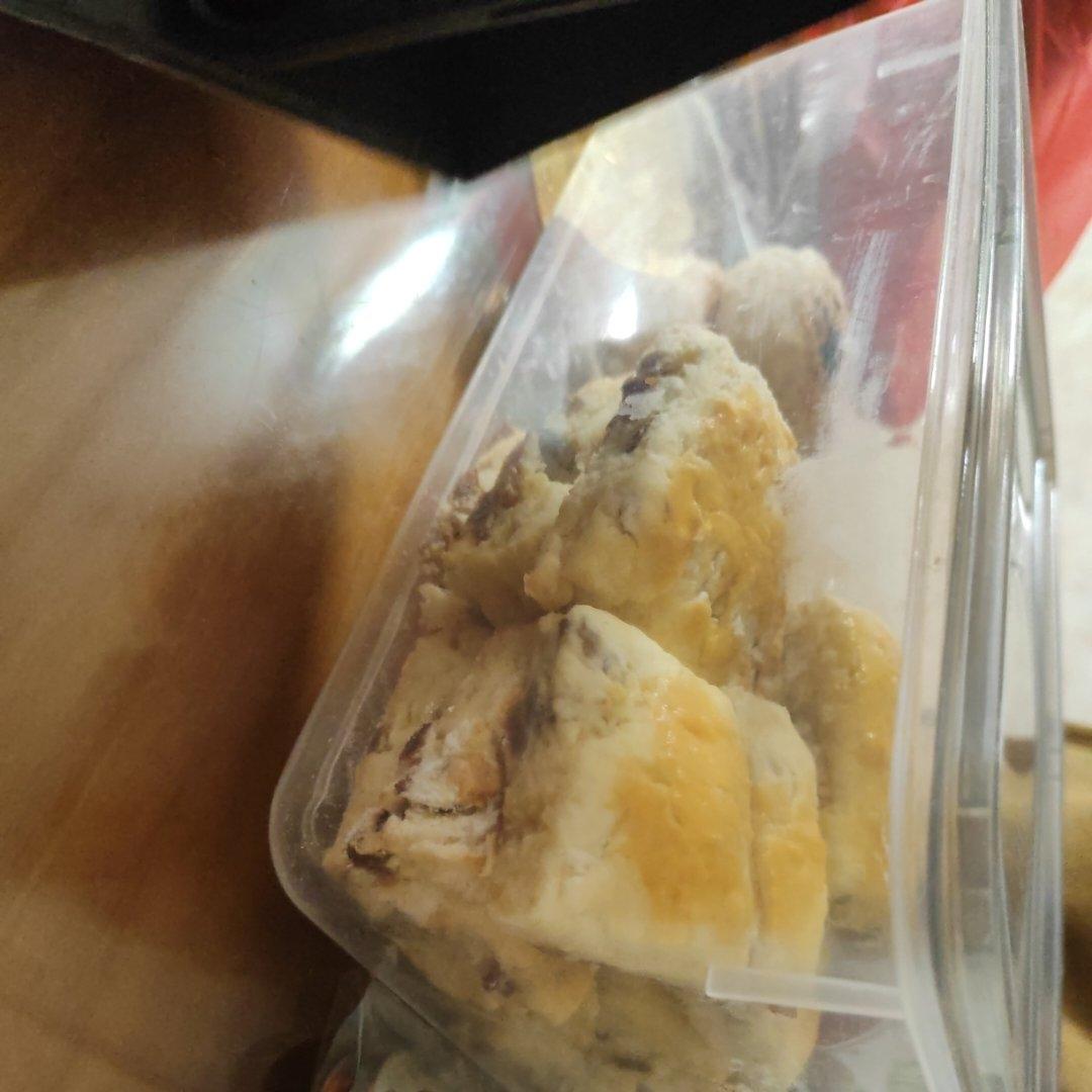 消耗淡奶油的司康