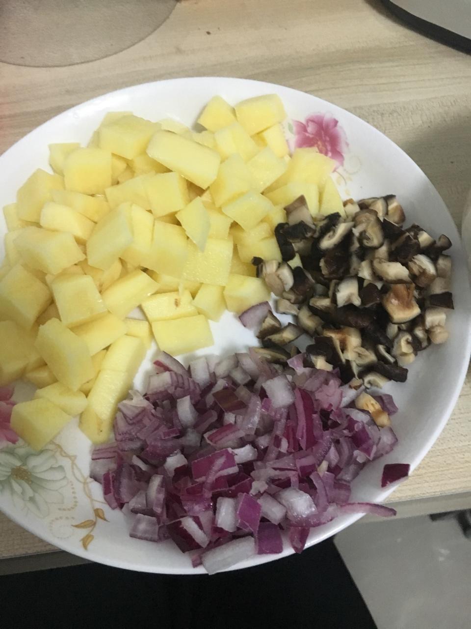 香菇鸡肉焖饭