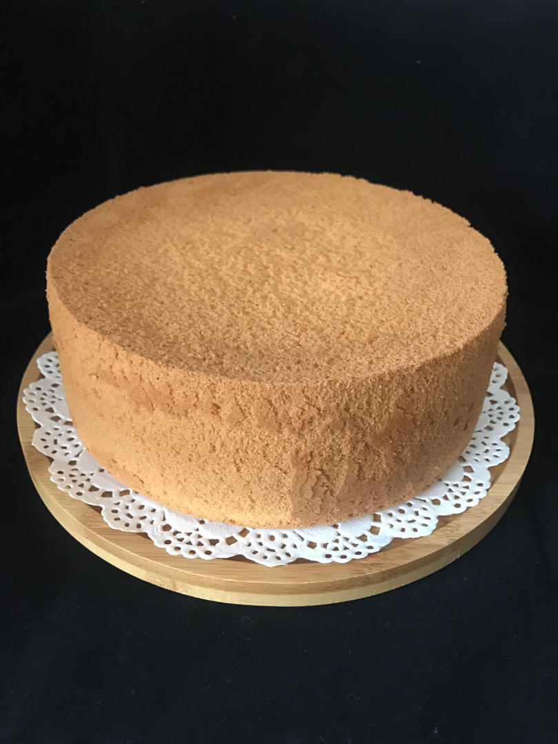 不凹底不塌陷的完美戚风蛋糕