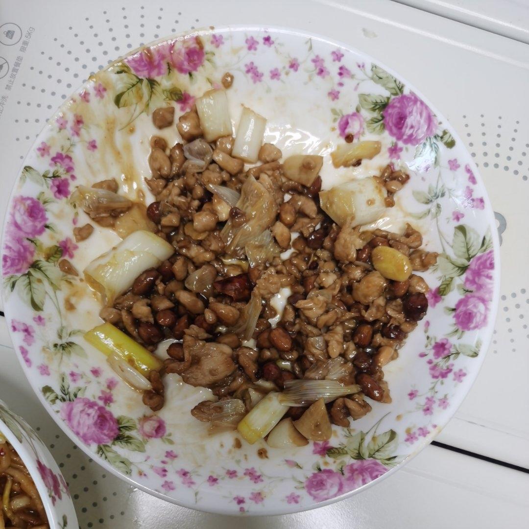 宫保鸡丁！最正宗最讲究的做法！