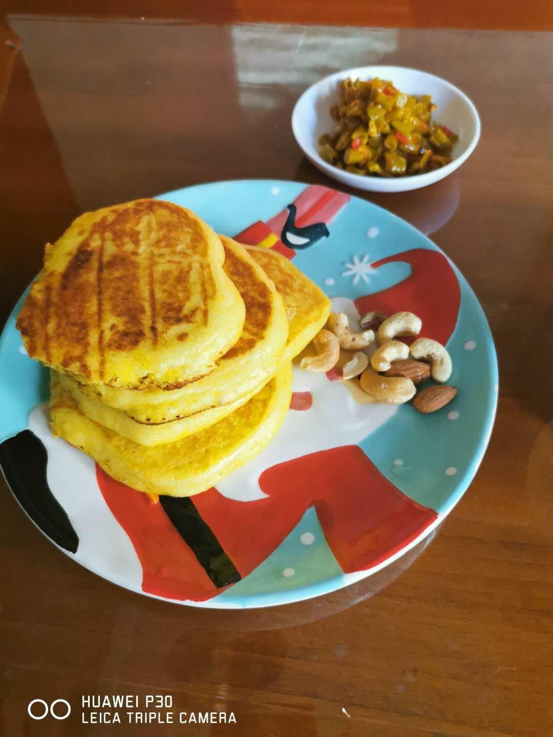 无油健康玉米饼（松软如蛋糕，还有淡淡的奶香哦）