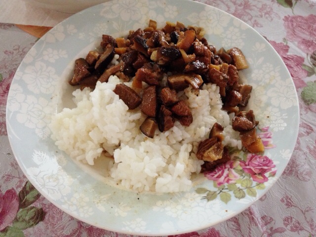 台式卤肉饭