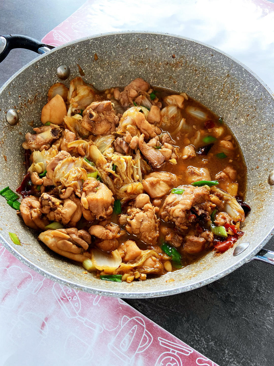 低脂美食~鸡腿炖大白菜