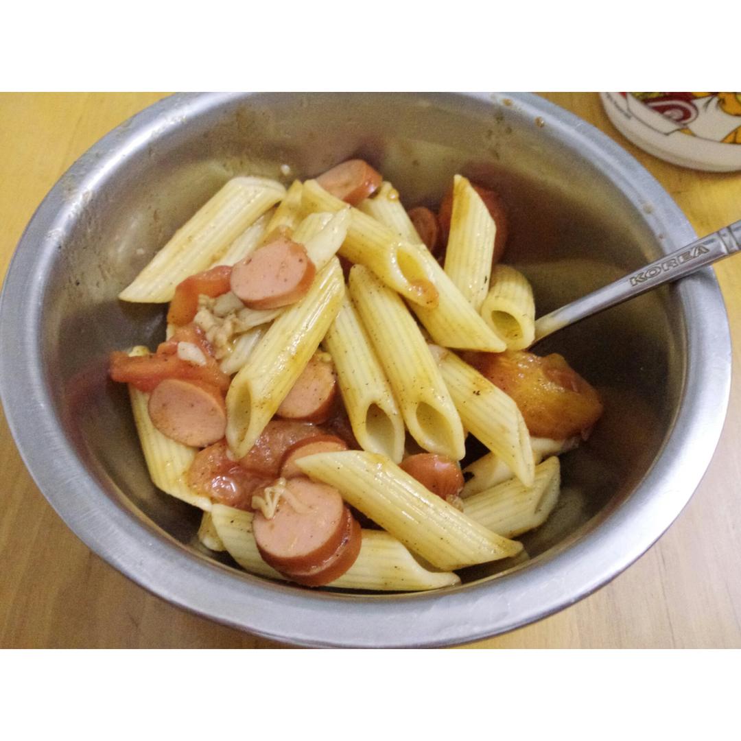 芝士肉酱焗意面