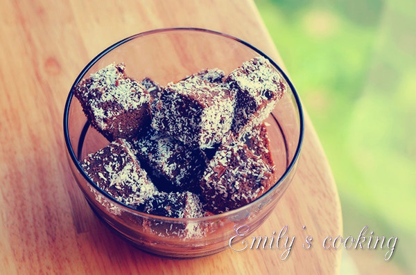 经典巧克力蛋糕