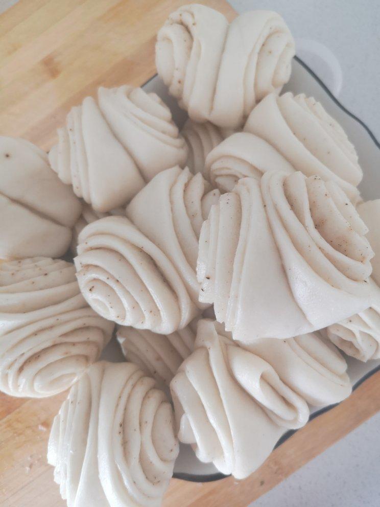 30秒学会懒人蒸花卷 新手零失败 附细节视频详解