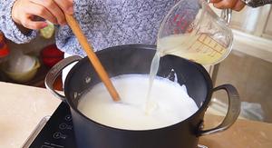 懒人手残党自制奶油奶酪～消耗临期牛奶～乳清巨好喝！的做法 步骤3