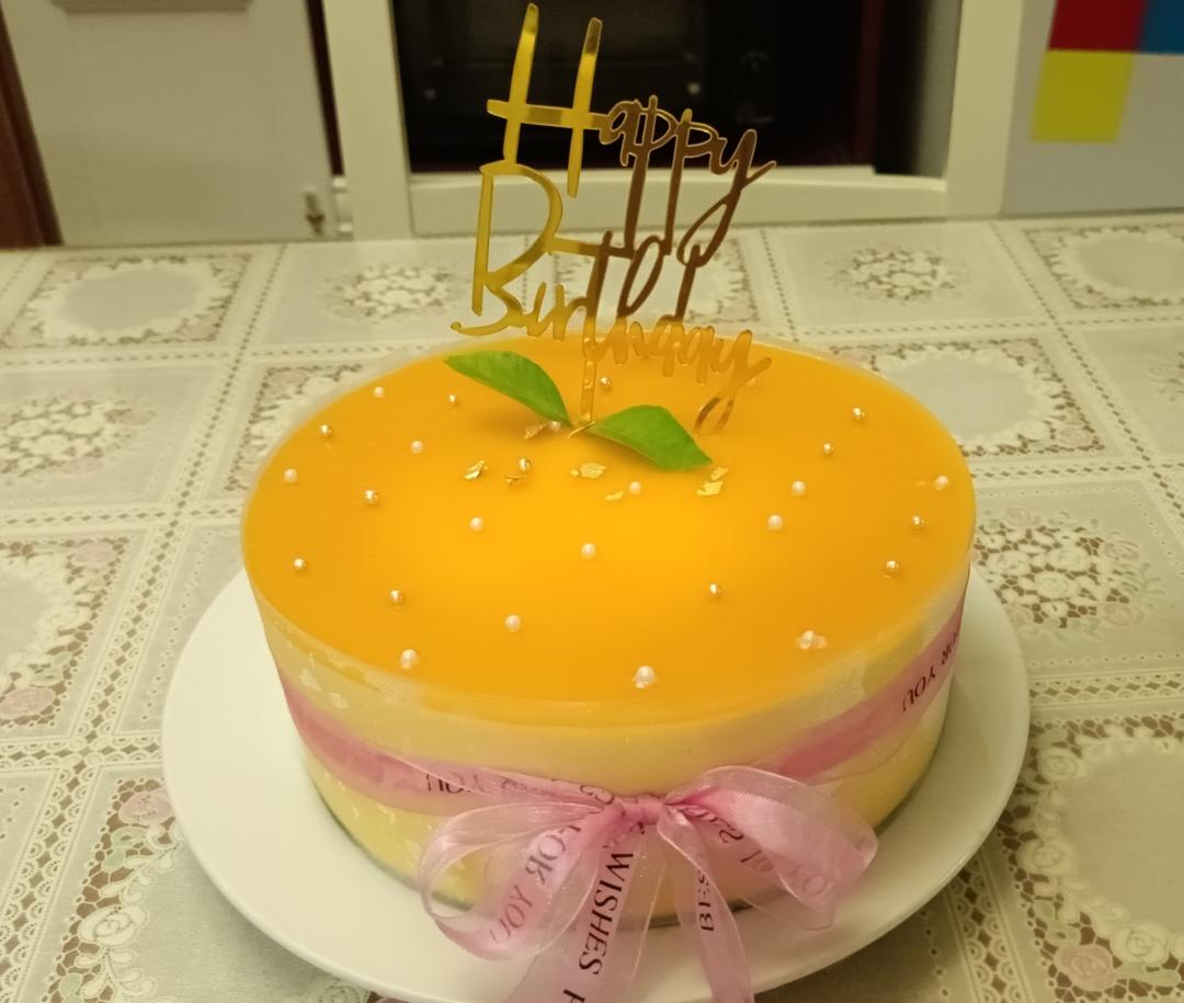 清新治愈系—芒果慕斯蛋糕