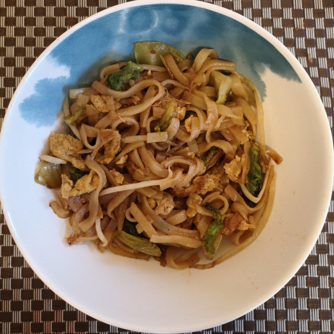 炒河粉