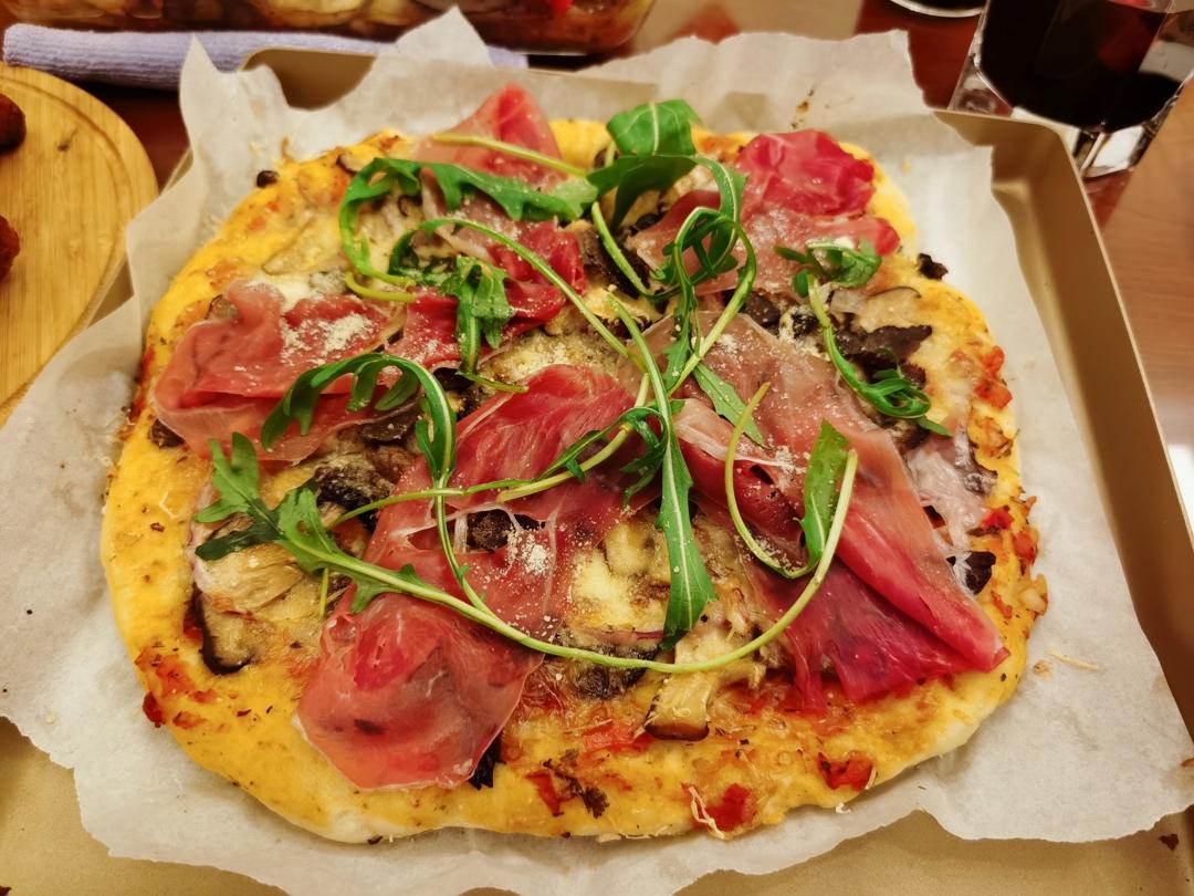 《Tinrry下午茶》教你做意大利薄底披萨