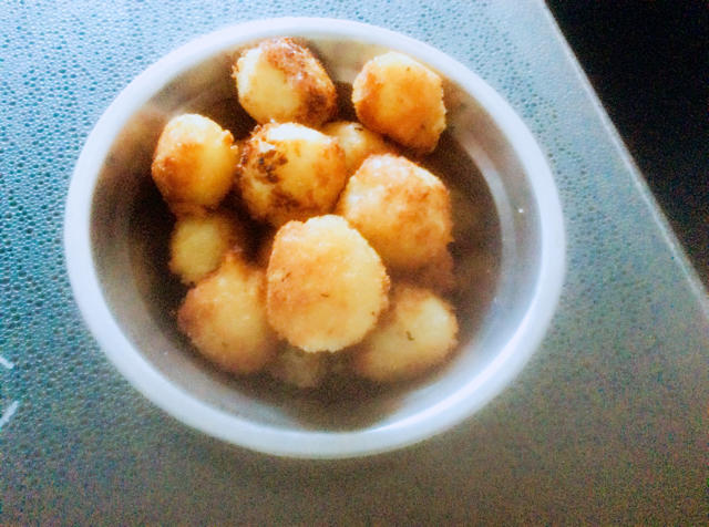 脆皮土豆芝士球