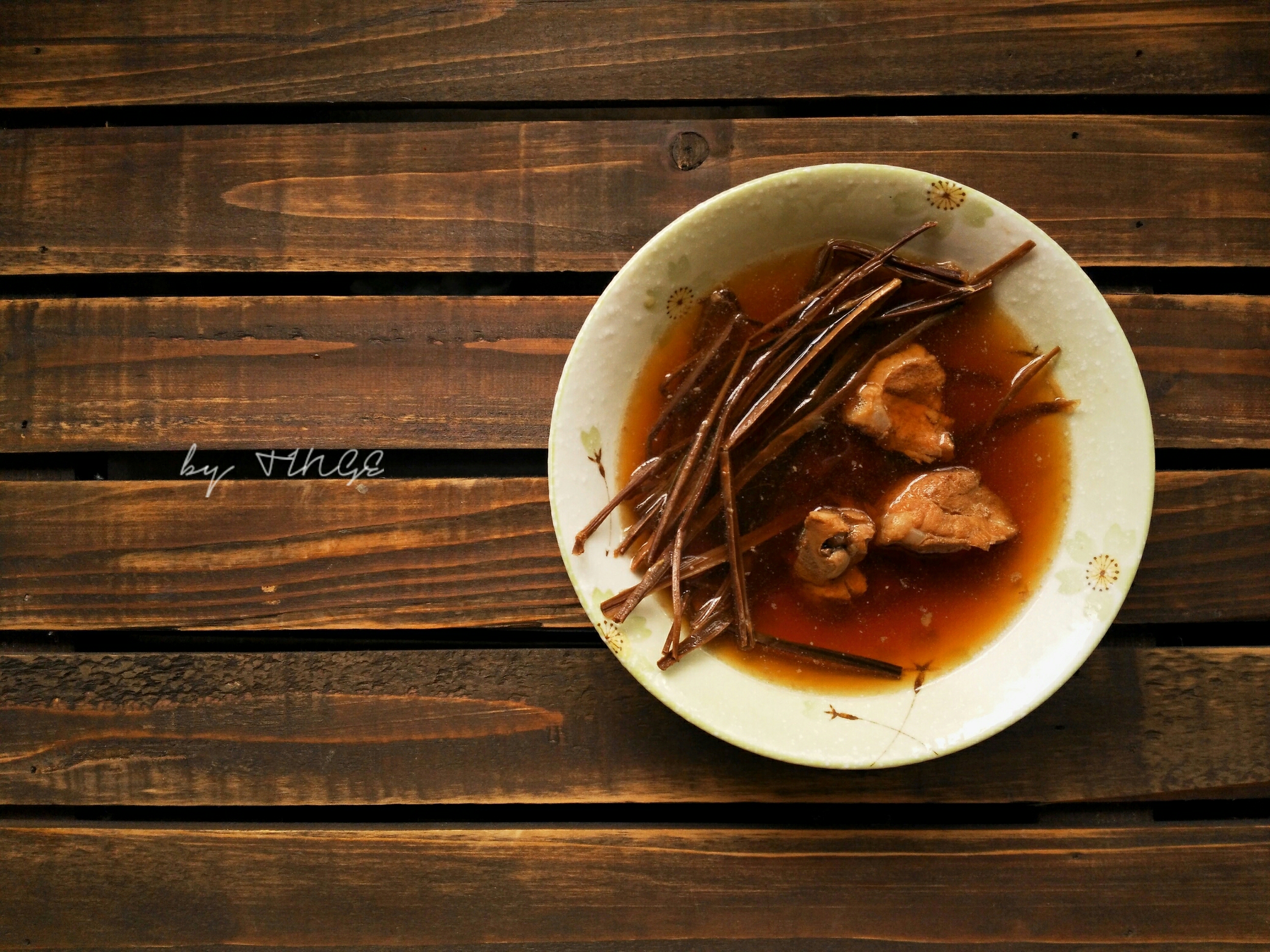 芦笋干煲排骨汤的做法