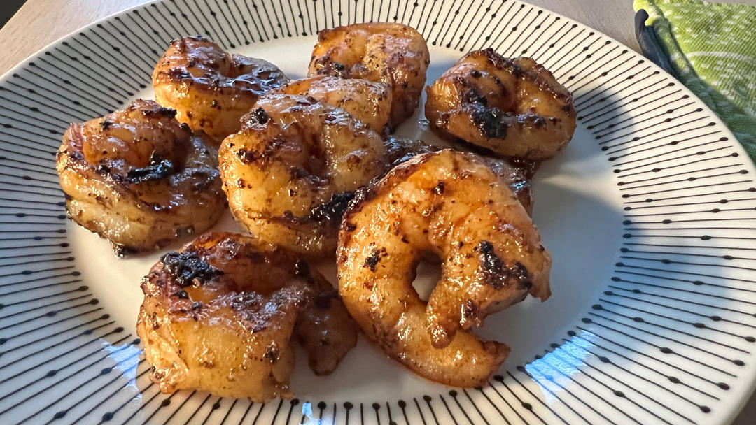 懒人版“胡椒虾”，没有秘诀没有特别调料超简单超好味而且适合宴客