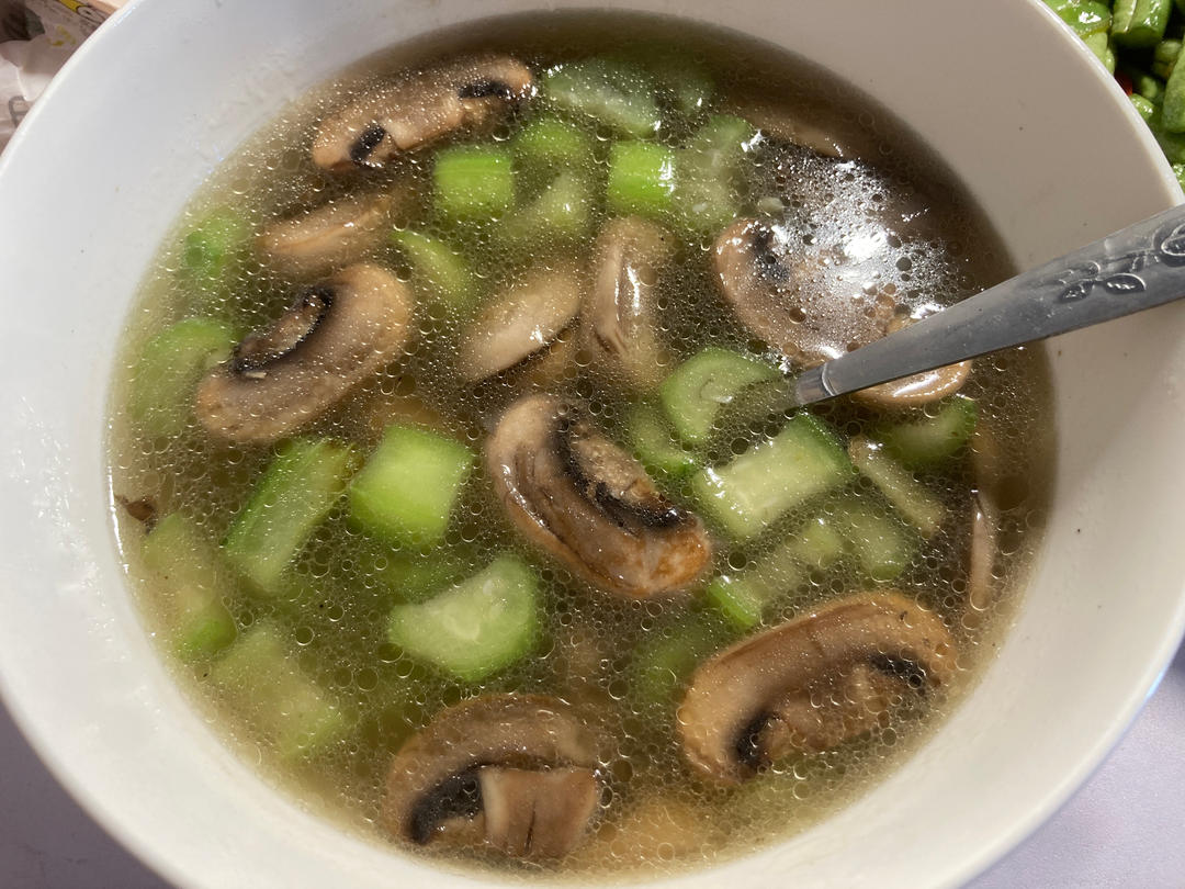 夏季十道素~副菜（一）~白蘑烩丝瓜