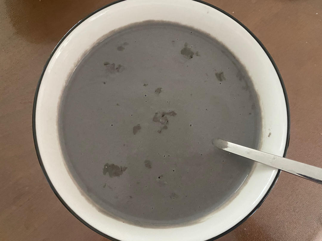 黄豆黑芝麻五谷糊