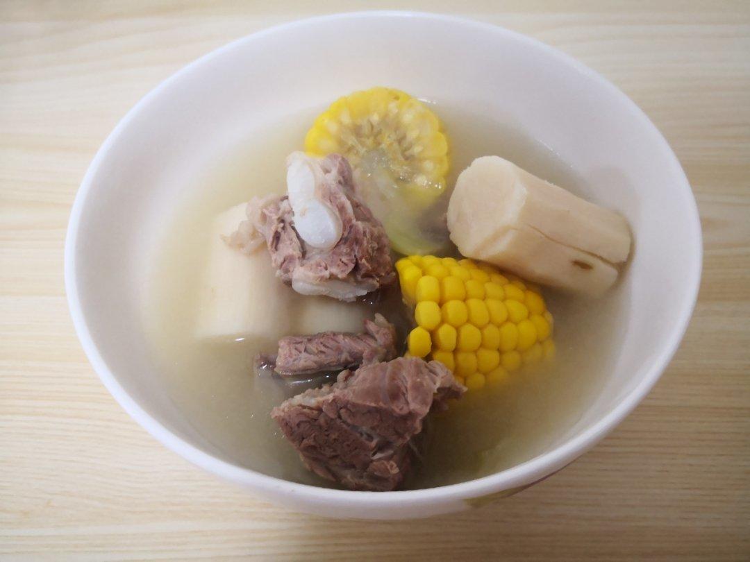 玉米山药炖排骨