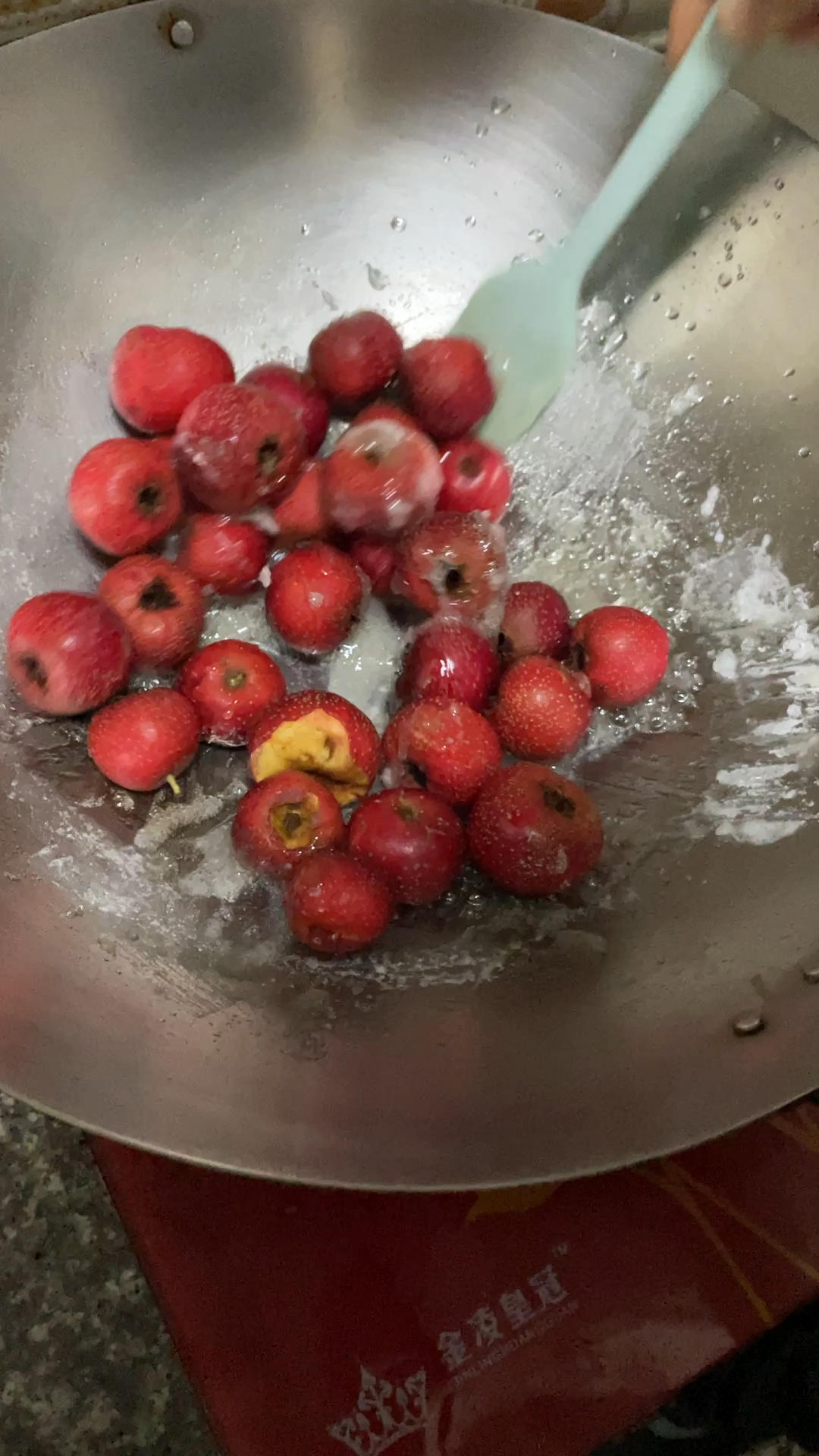 山楂糖雪球「我愿意为你下厨」