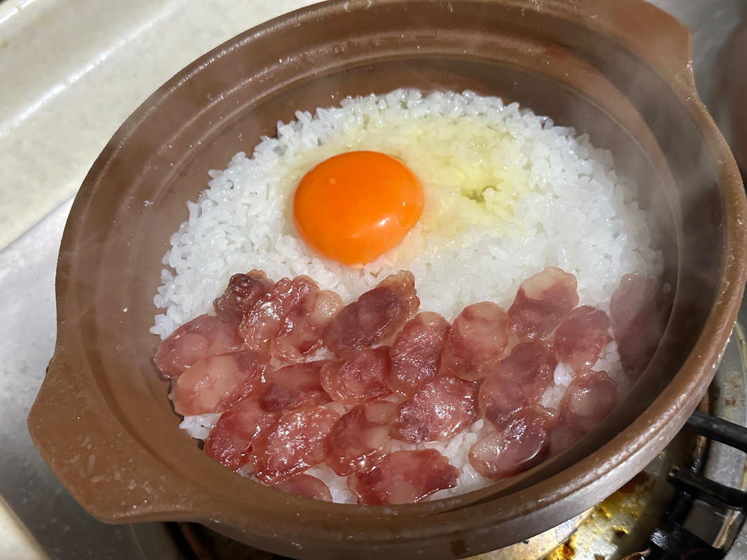香喷喷的🍲腊肠煲仔饭（砂锅版）超简单神速