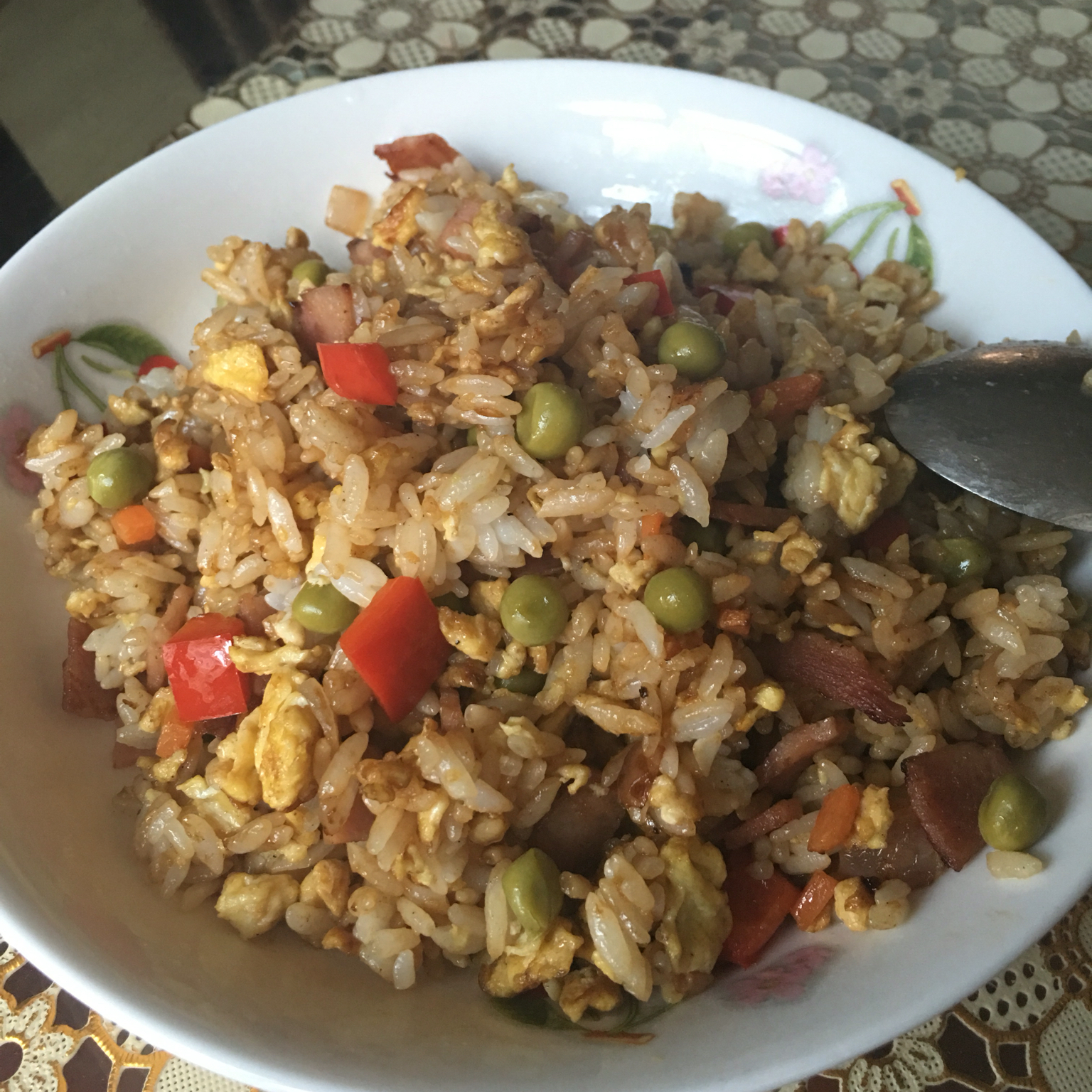 香肠蛋炒饭