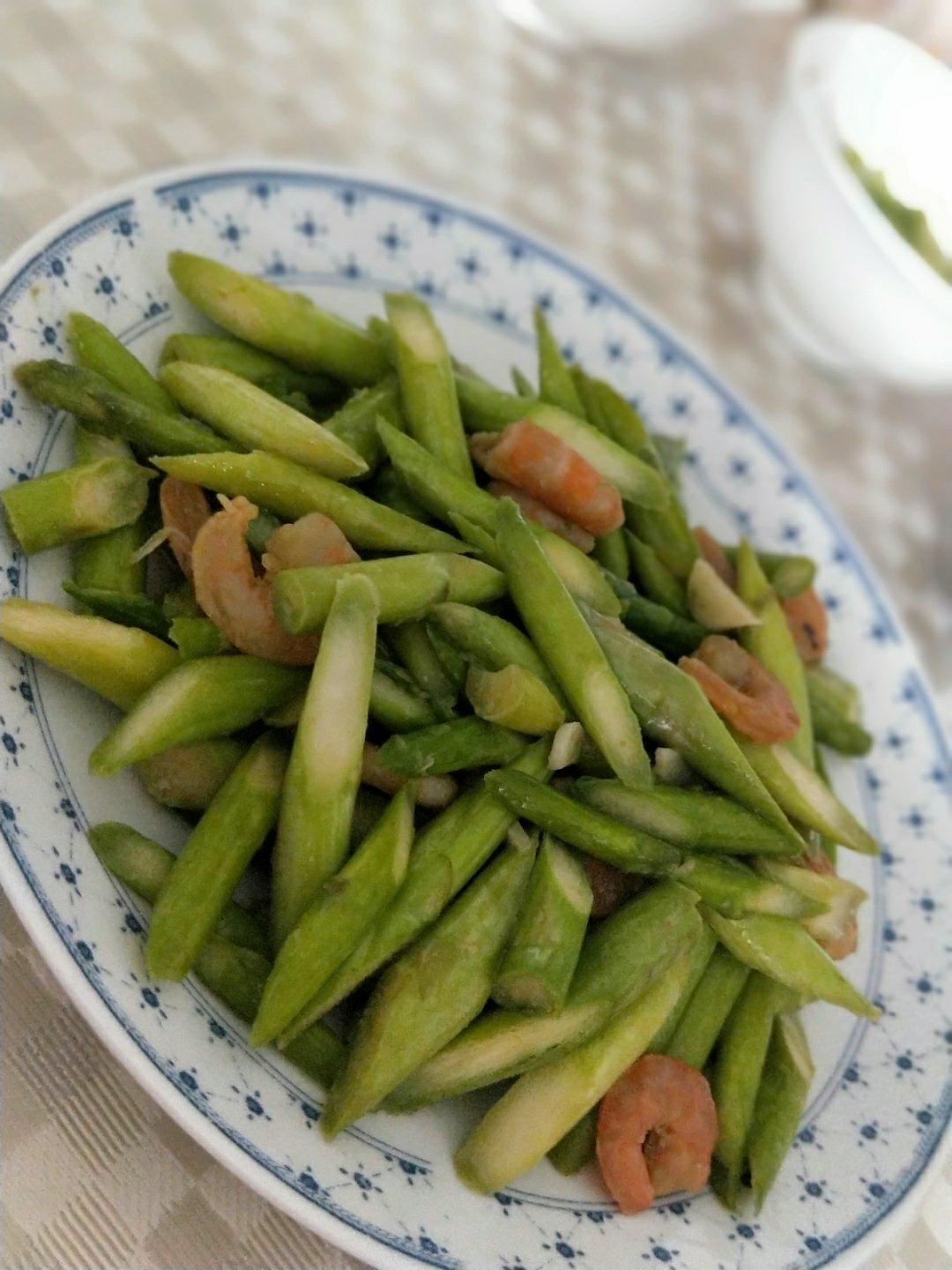 清炒芦笋虾仁