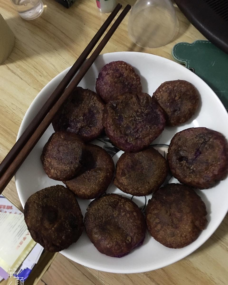 香甜软糯，比糕点更精致的紫薯饼！