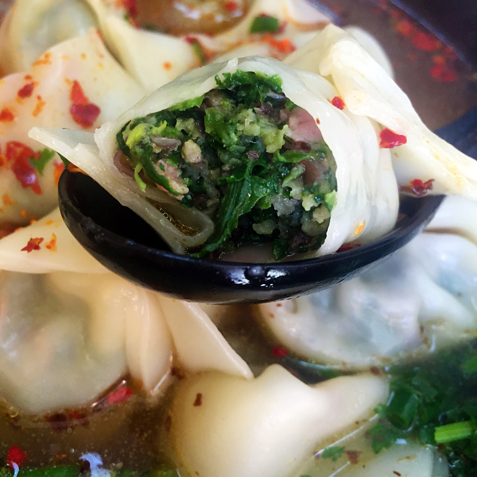 上海荠菜大馄饨