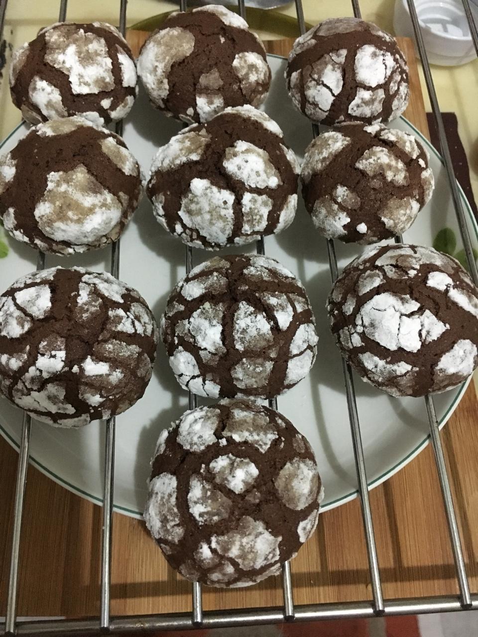 巧克力裂纹曲奇