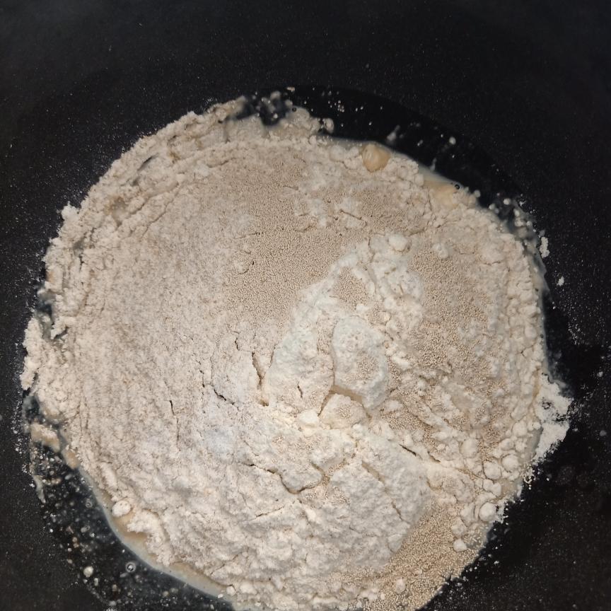 纯奶手撕吐司的做法 步骤1