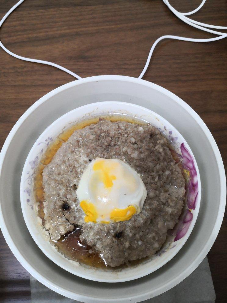 超简单肉饼蒸蛋
