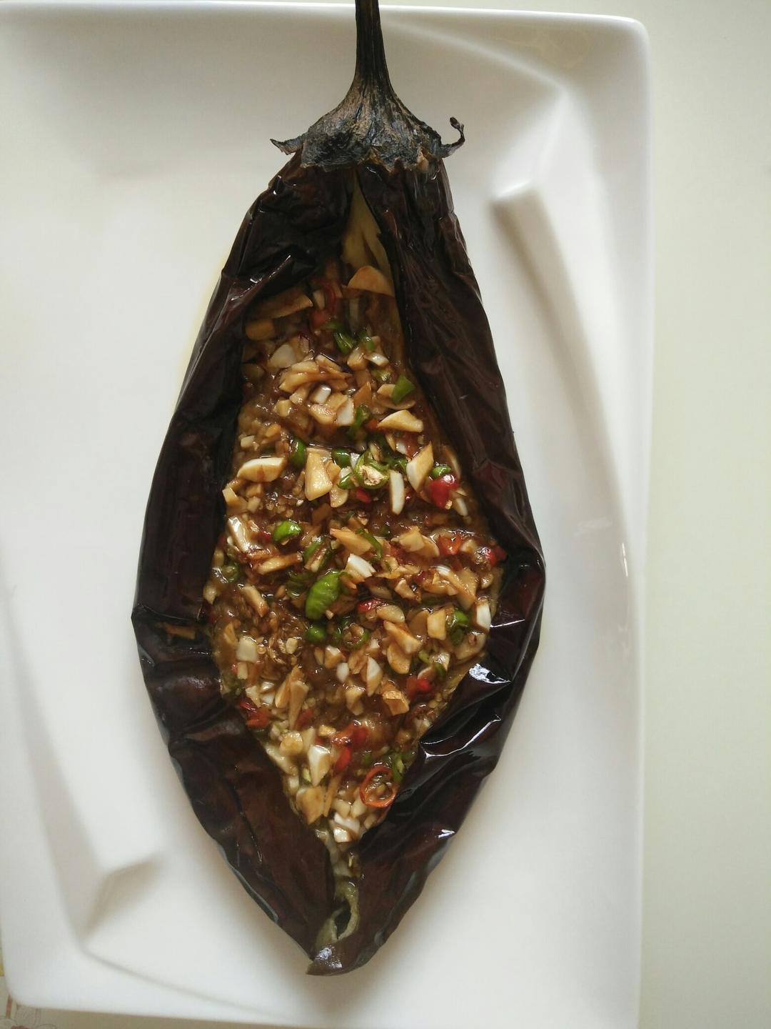 CC招牌菜销魂烤茄子，百吃不厌！