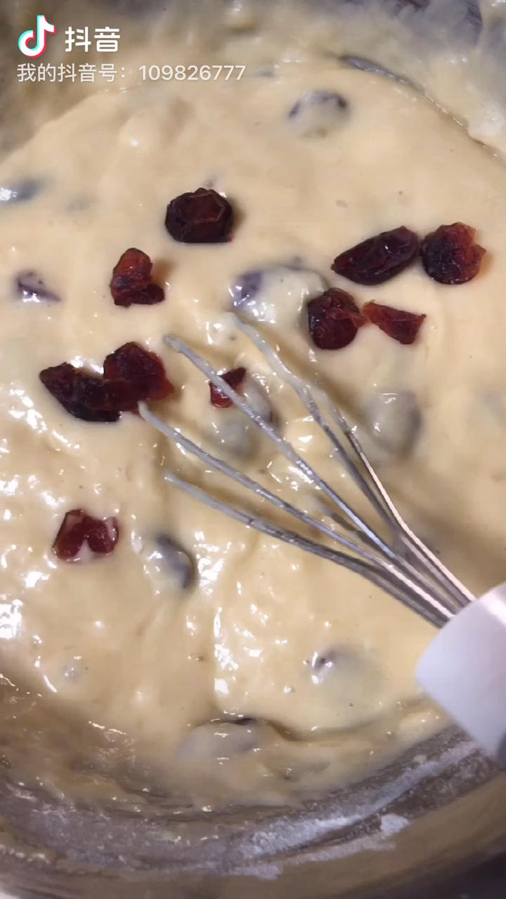 玛芬纸杯蛋糕 搅拌几下就做好了