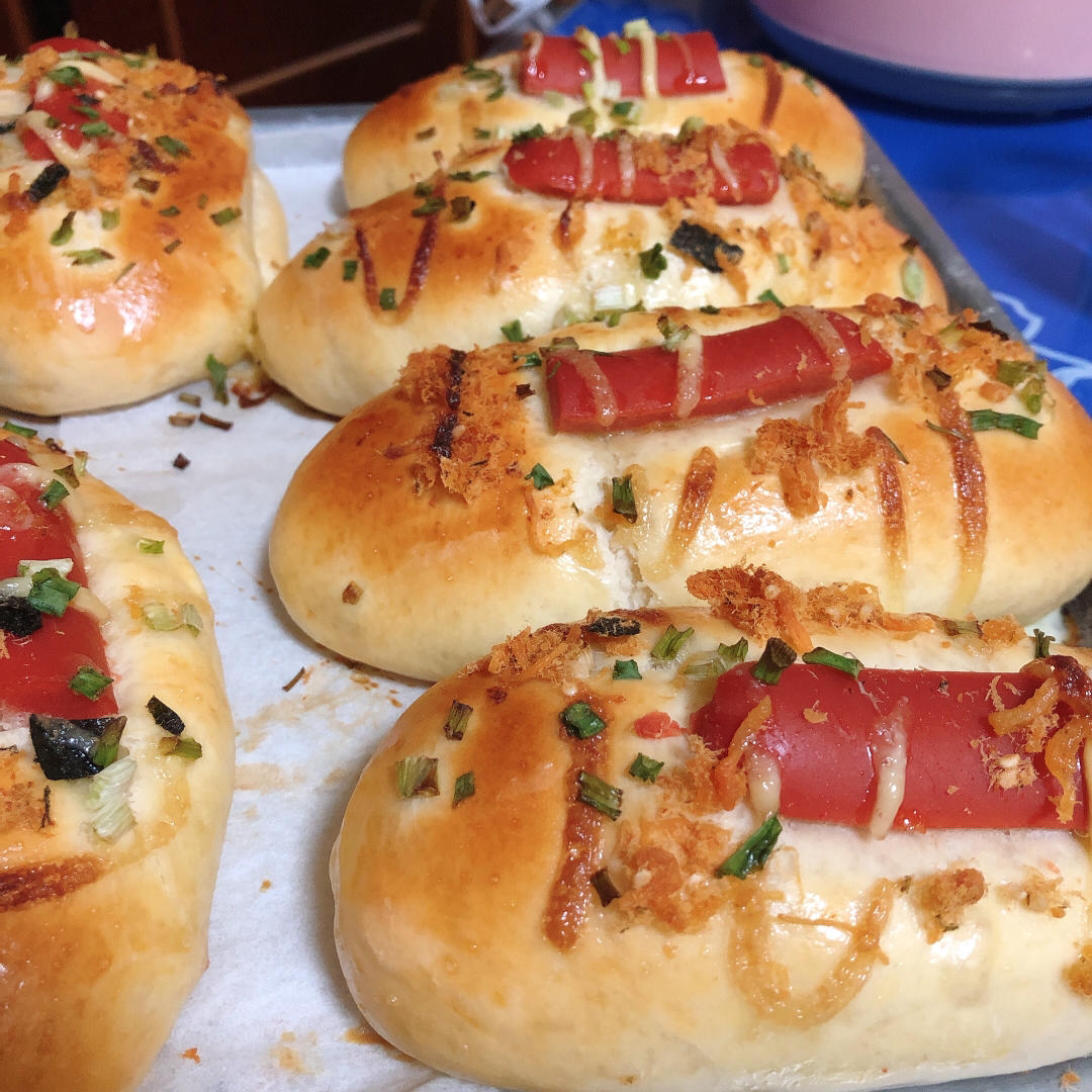 香葱火腿肉松面包