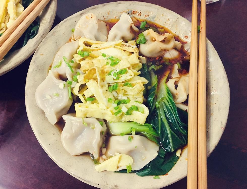 酸汤水饺