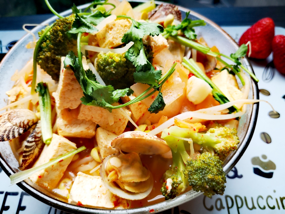 花蛤豆腐泡菜汤的做法