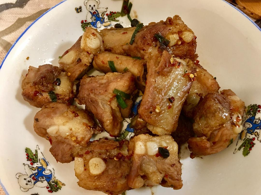 辣炒排骨的做法