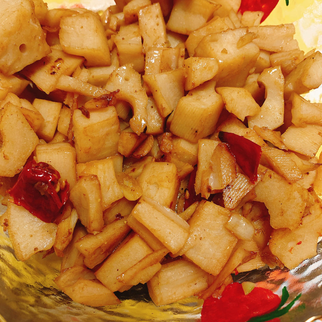 莲藕这样做，你家米饭都不够吃！下饭神器：孜然藕丁！