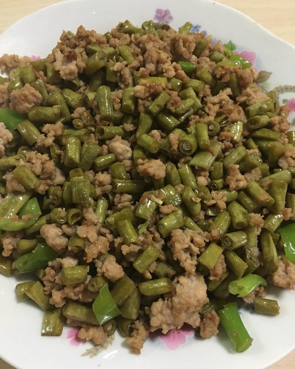 缸豆炒肉末
