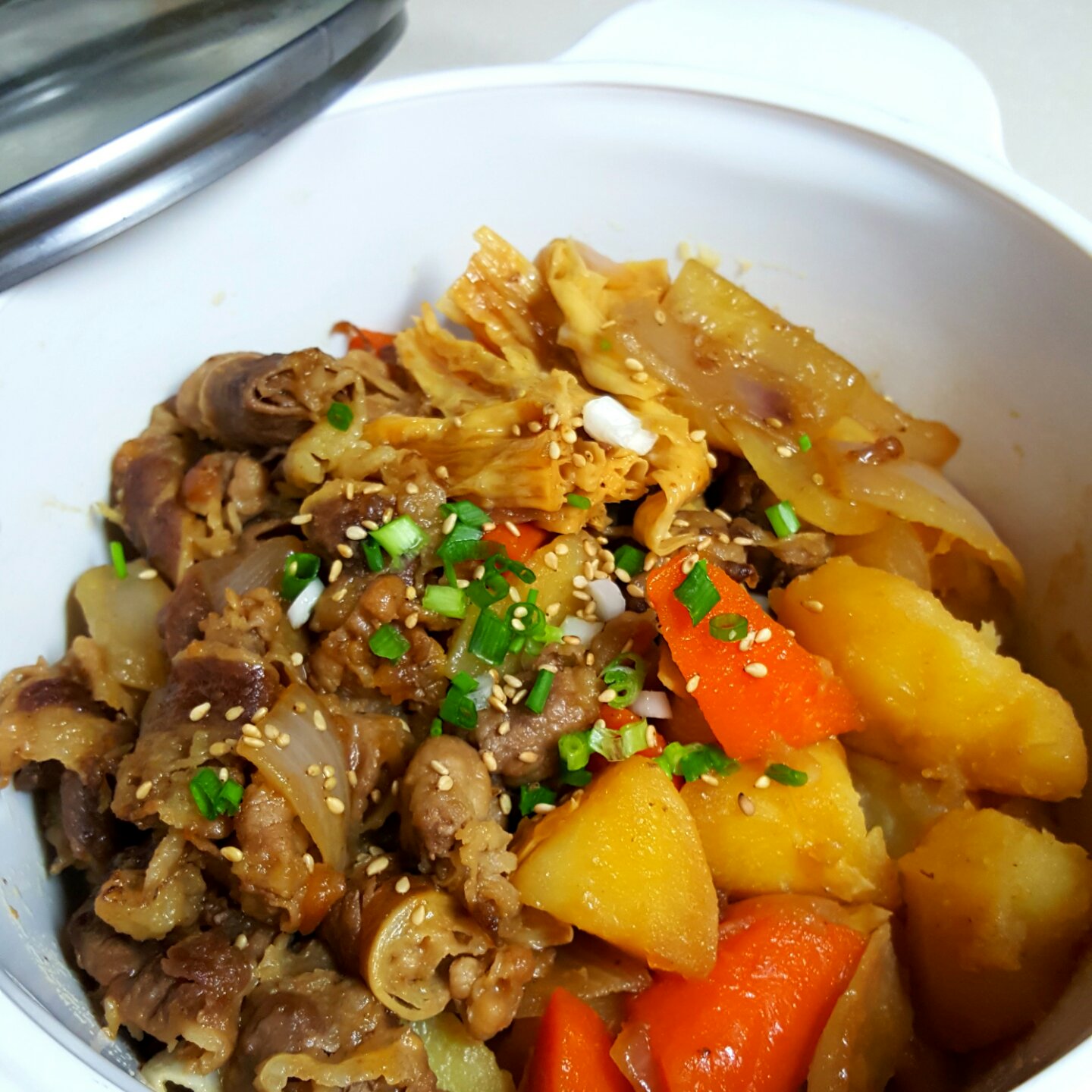 寿喜烧（日式牛肉锅）