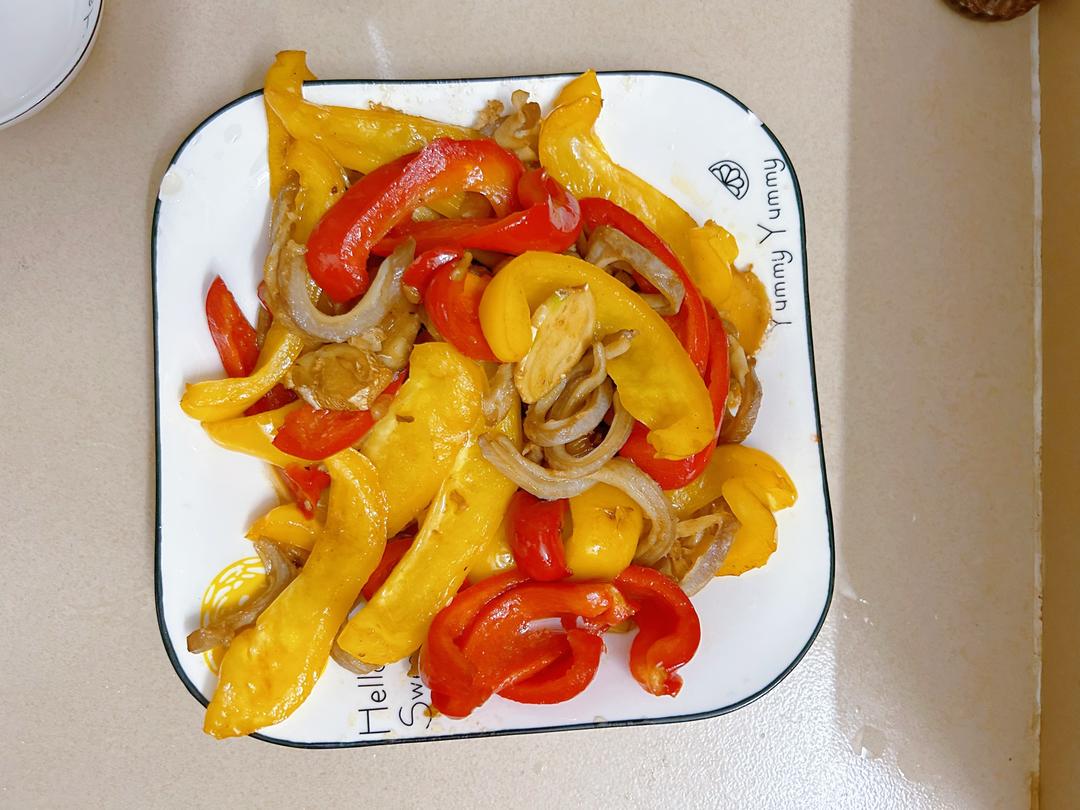 超下饭的菜椒炒猪肚丝的做法