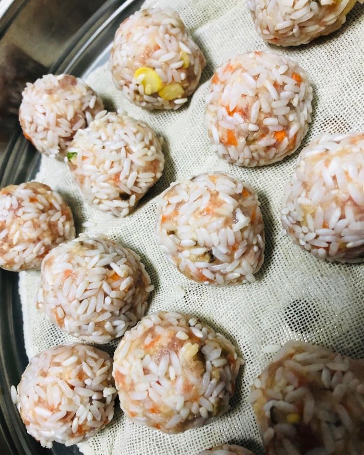 虾仁鲜肉珍珠丸子