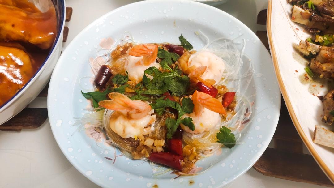 年夜菜之腰缠万贯~蒜蓉粉丝蒸虾尾