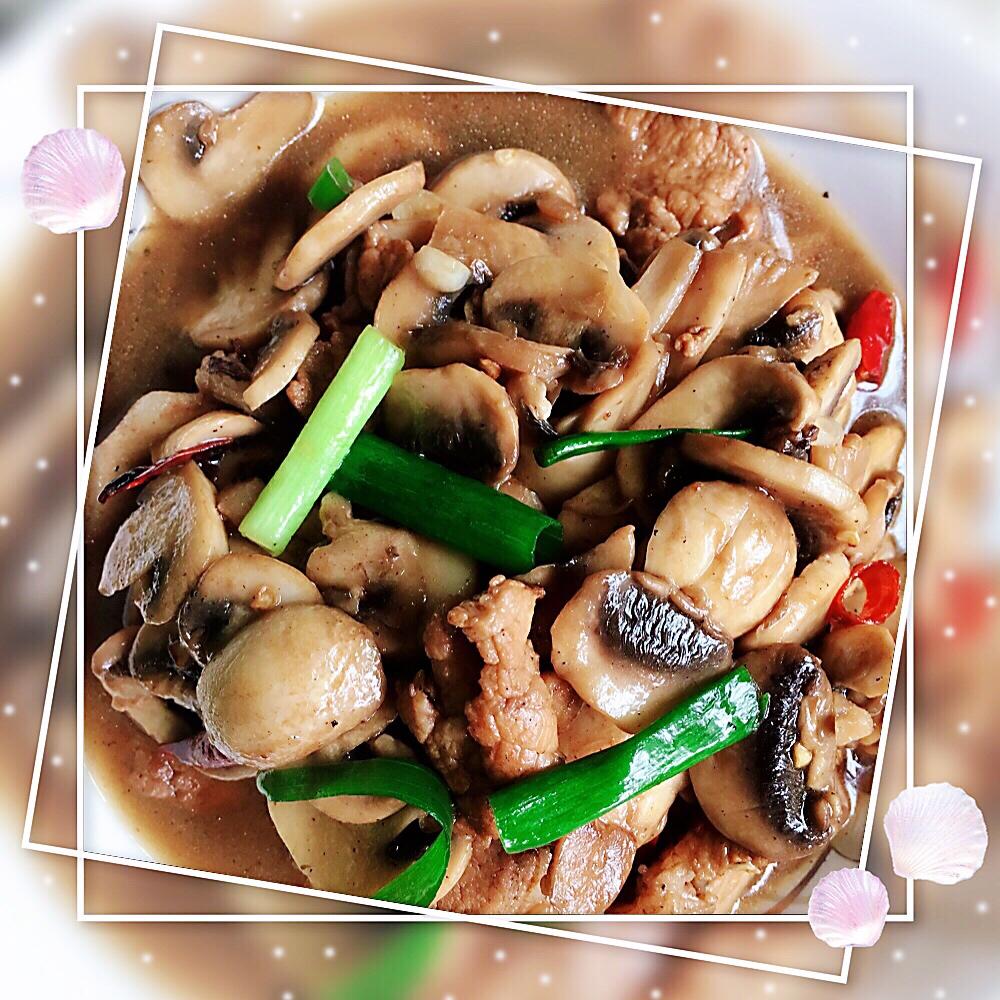 菇类中的至愛--草菇炒肉片