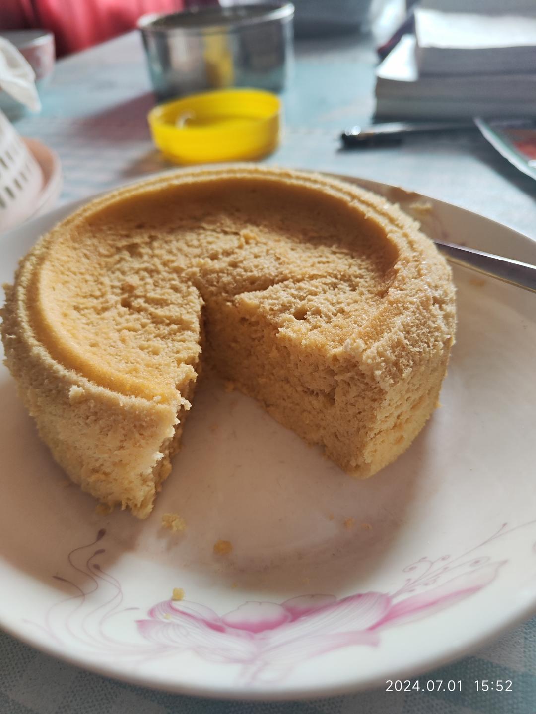 简单的电饭锅蛋糕(不用秤版)