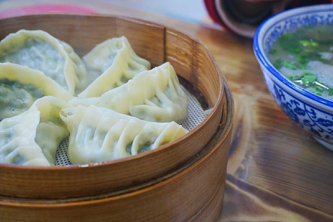 猪肉大葱烫面蒸饺