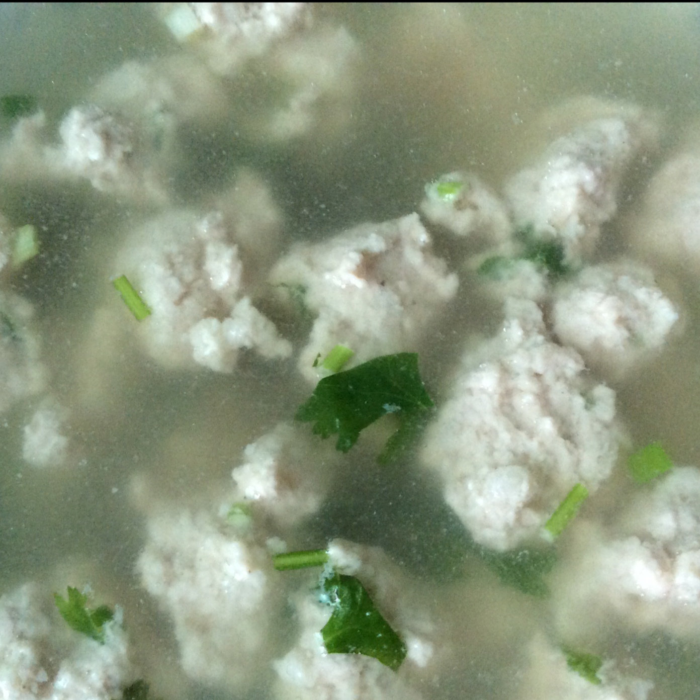 小白菜丸子汤
