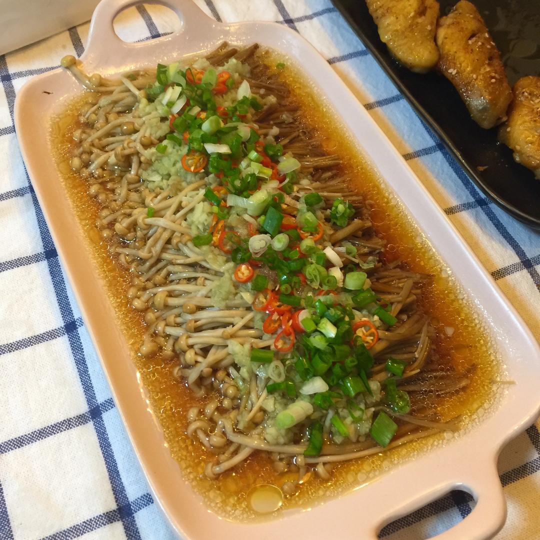 蒜蓉蒸金针菇