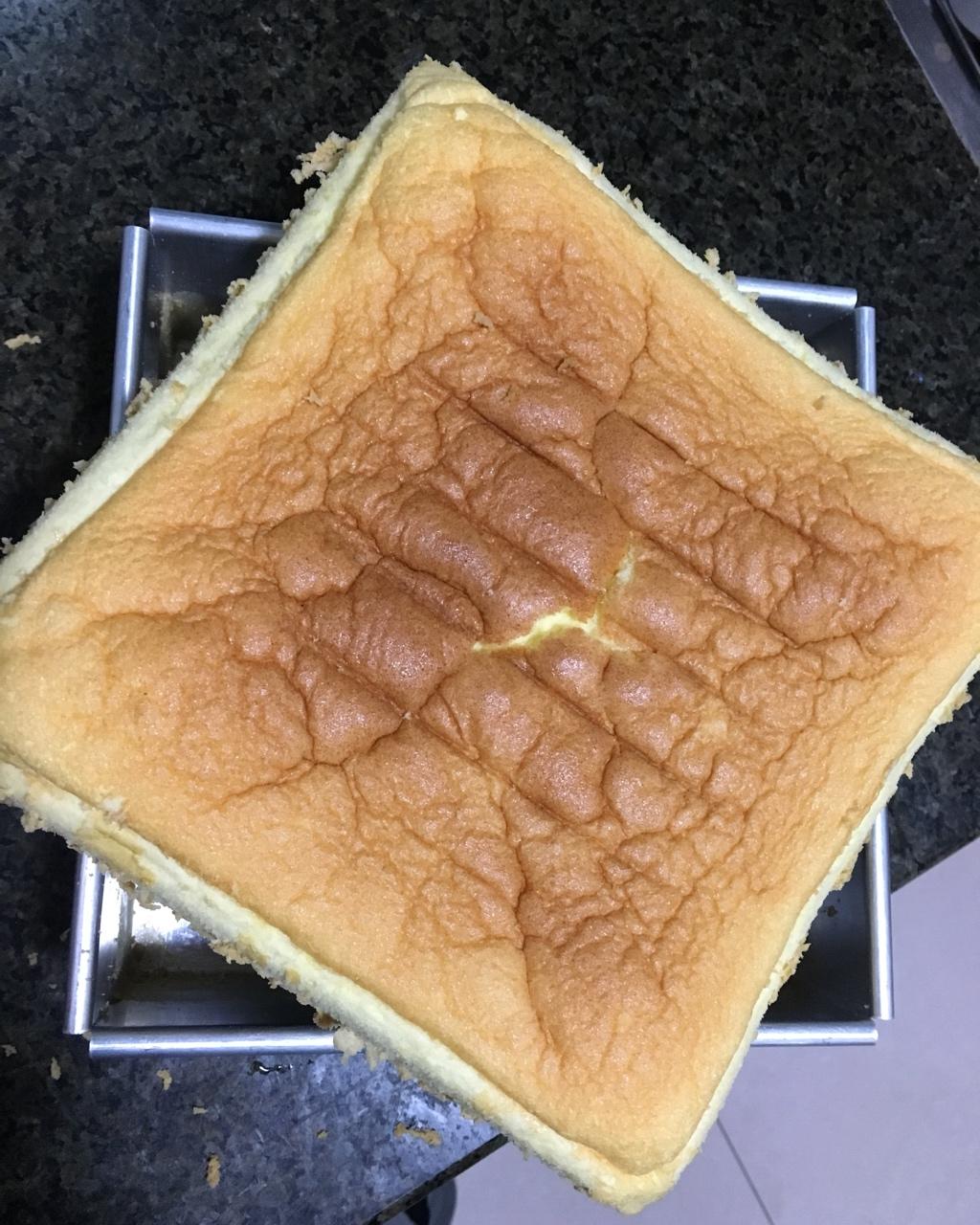 蛋糕开裂与回缩问题~