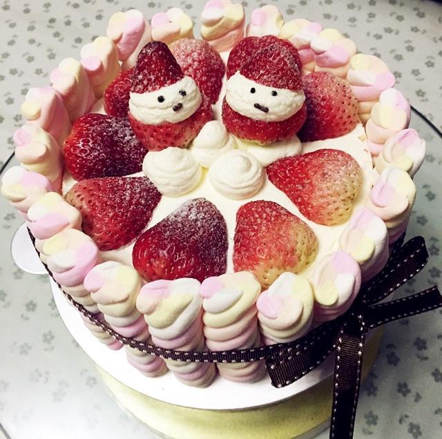 棉花糖草莓奶油蛋糕的做法