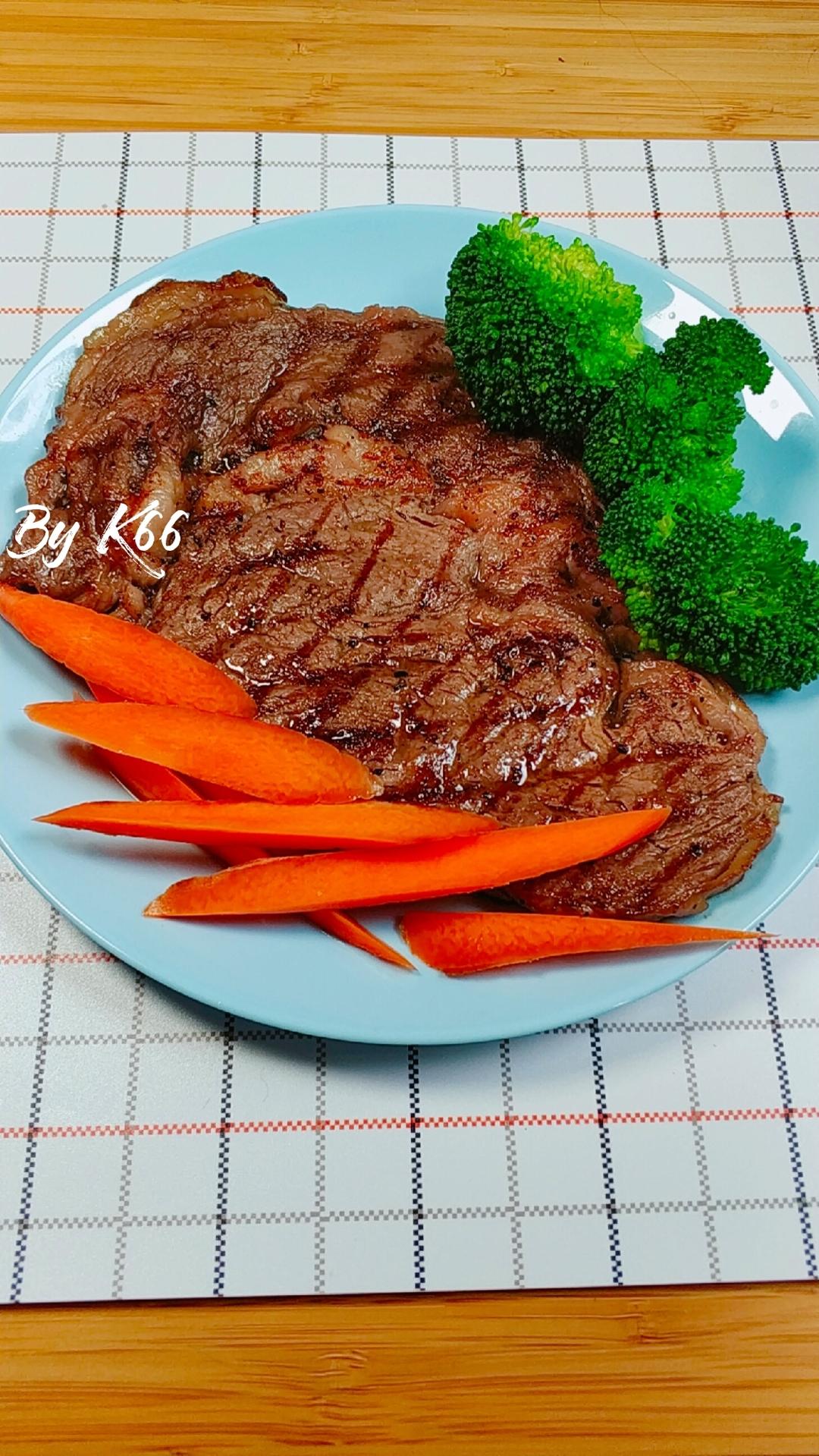 好牛排百元起的做法